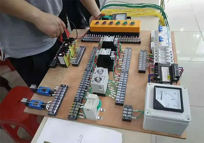 �͉�늹��C���߉�늹��C����������k��