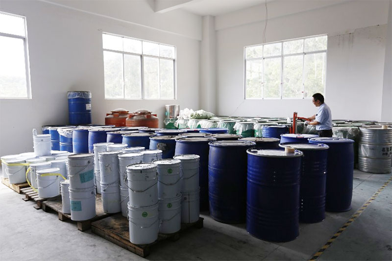 �طN���I(y��)Σ�U(xi��n)���W(xu��)Ʒ��(j��ng)�I(y��ng)��λ�����a(ch��n)��λ�ϸ��C���Ce����Щ