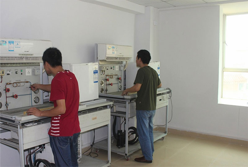 ���{�c��������C�Ў׷N�������C��ô����